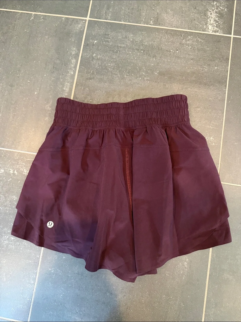 Lululemon Shake It Out High-Rise Running Short 2.5